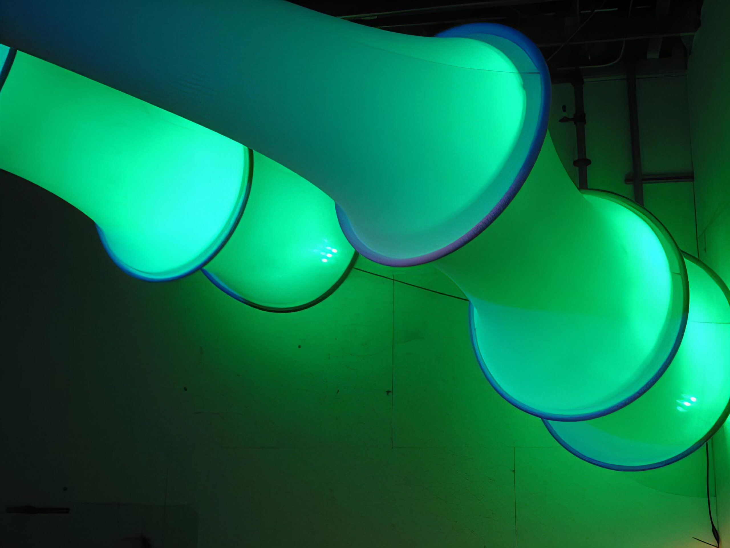 2013 Largescale Sky Drops and Internal Lighting_134129