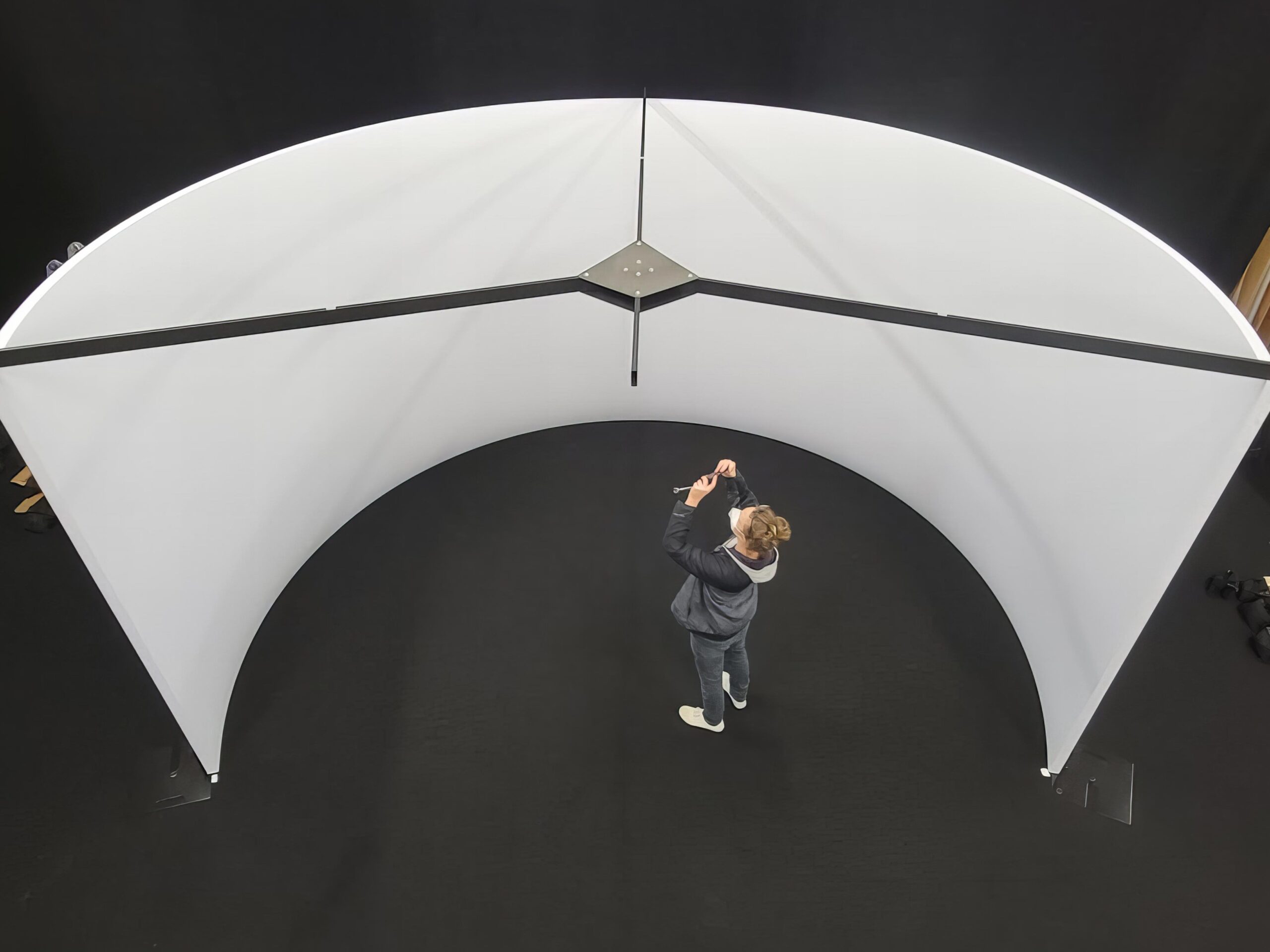 2021 180 Degree Screen Test_134040