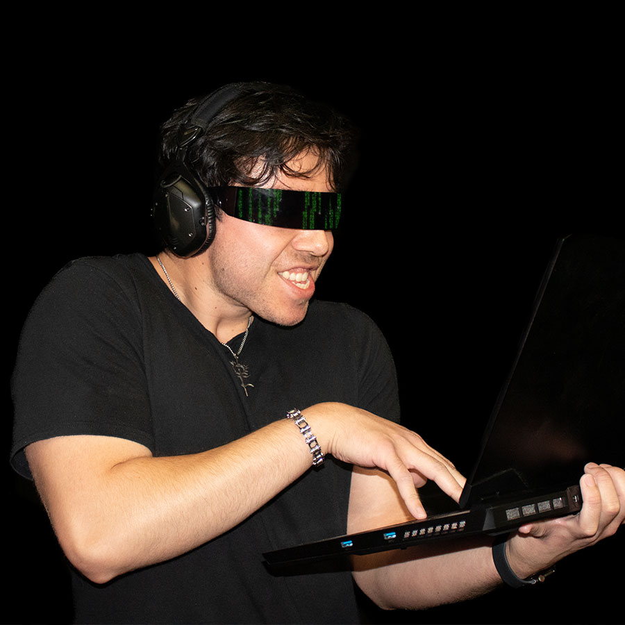 Aaron Proteau